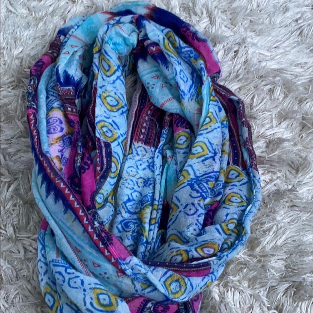 infinity scarf